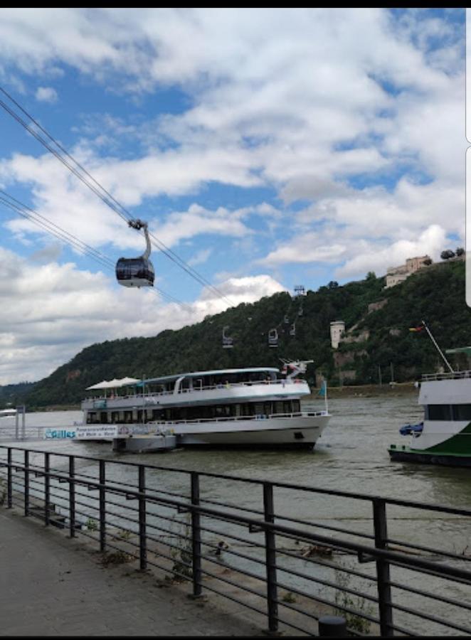 Fewo Mit Terasse Neuwied & Koblenz Luaran gambar